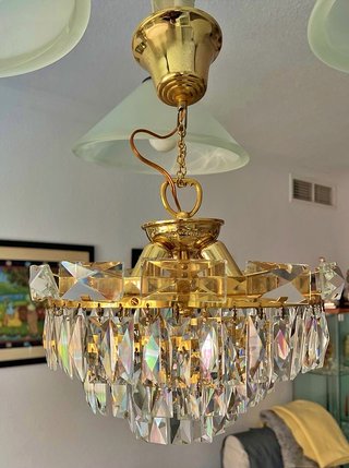Lámpara de techo Cristal de Roca y metal dorado.
