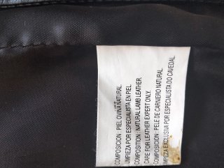 Chaqueta de piel de cordero negra