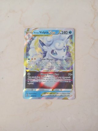 Carta Pokémon Alolan Vulpix VSTAR Inglés