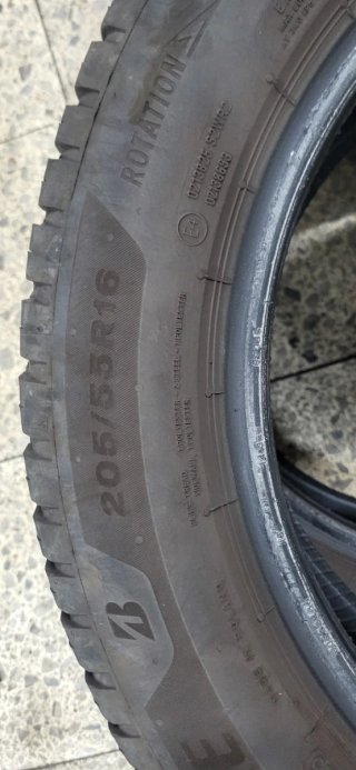 Neumático BRIDGESTONE 205/55 R16
