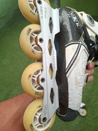 Patines en línea Fila NRK Carbon (EU 41 / 26,5 cm)