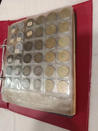 Álbum de monedas coleccionables