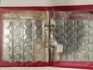 Álbum de monedas coleccionables