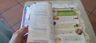INFLUENCE TODAY 3 Student's book: libro de text...