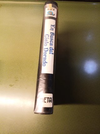Película VHS En Busca del Cielo Dorado