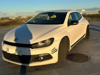 VOLKSWAGEN scirocco