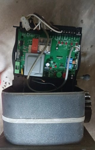 Motor Puerta Corredera VDS + 6 Mandos