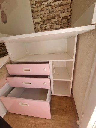 Cambiador Bebé Blanco y Rosa(escritorio)