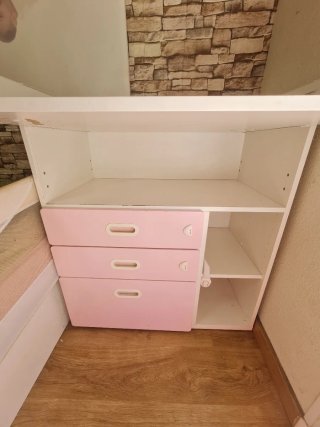 Cambiador Bebé Blanco y Rosa(escritorio)