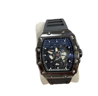 Reloj Negro y Plateado