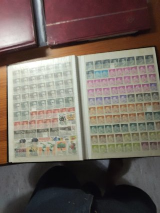 2 clasificadores con 1551 sellos de España usados