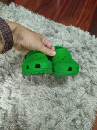 Crocs verdes Talla 20-21 (C5)