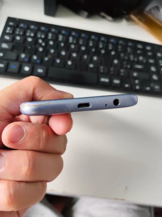 Samsung J6