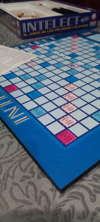 Juego de mesa INTELECT BASIC Falomir 2000