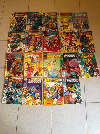 Lote 65 Cómics Los Vengadores Vol. 1 Comics Forum