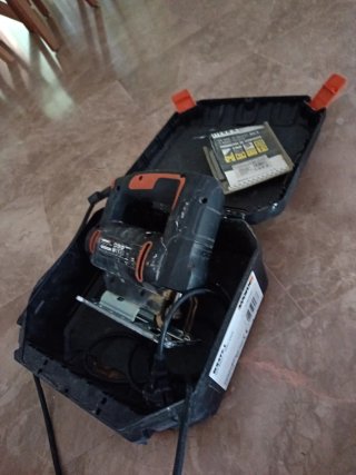 Caladora Worx con maletín