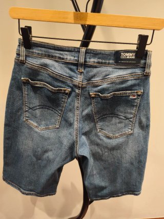 Bermudas denim Tommy Jeans talla 27