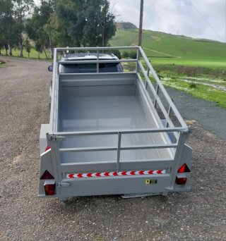 Disponibilidad inmediata Remolque volquete 210x130