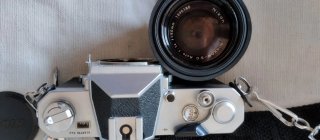 Nikon Nikkormat FT2 + Lentes y Accesorios