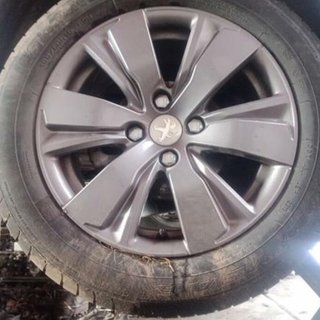 Llanta peugeot 2008 99535