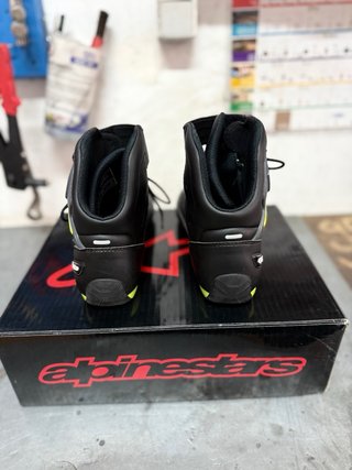 Botas Alpinestars Negras Talla 43.