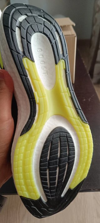 Adidas Pureboost NUEVAS (45 1/3)