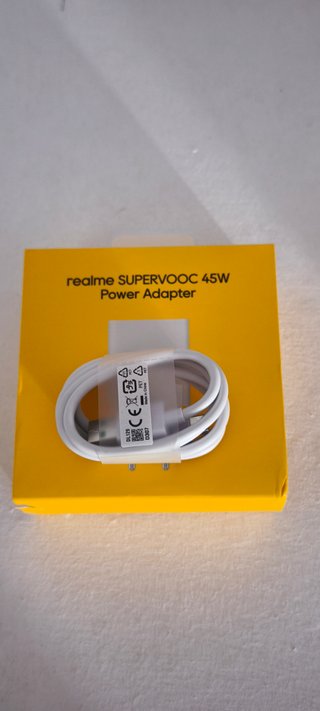 Cargador Realme SUPERVOOC 45W