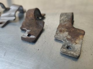 Pletinas Caballete Vespa (4 unidades)