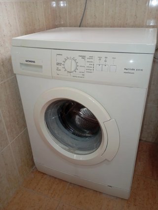 Lavadora Siemens 6kg aquaSecure E12-02