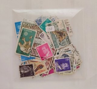 Lote 120 sellos variados de España para colección.
