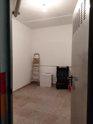 Se vende  plaza de parking con trastero de 11'60m.