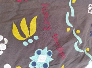 Desigual bordada talla 40
