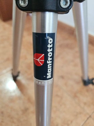 Trípode Manfrotto 290