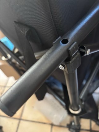 Carrito plegable para pelotas de tenis