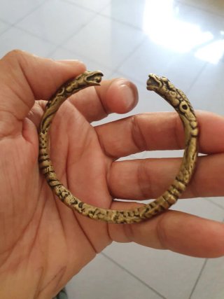 Bracciale ottone motivo drago