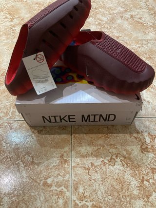 Chanclas Nike Rojas y Marrones Talla 46 Nuevas