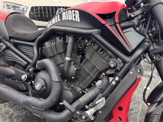 Harley Davidson V-Rod Night exclusiva