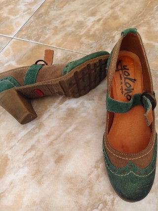 Zapatos Yokono piel marrones y verdes