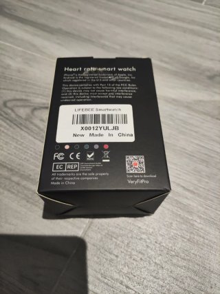 Smartwatch y regalo auriculares