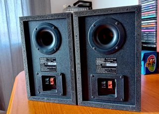 Altavoces Technics SB-HD301