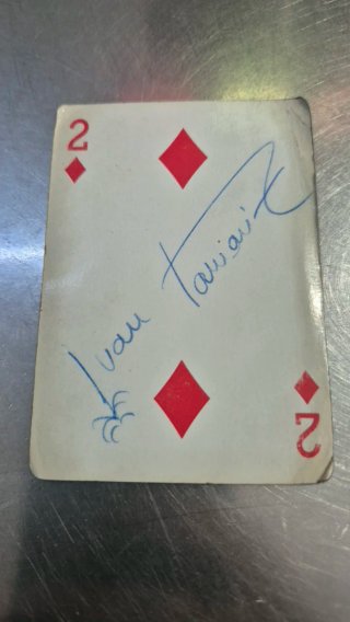 Carta 2 de Diamantes firmada Juan Tamariz