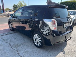 Toyota Verso 2011