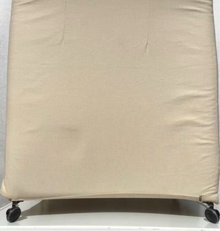 Sillón descalzadora con ruedas