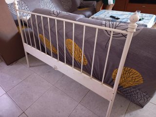 Cabecero de cama metálico blanco