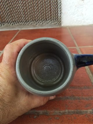 Jarra de cerámica alemana
