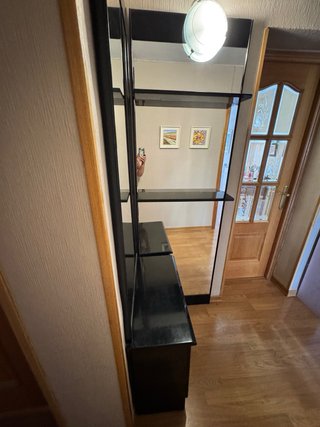 Mueble de entrada con espejo