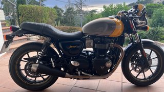 TRIUMPH STREET CUP 900cc