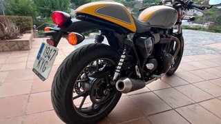 TRIUMPH STREET CUP 900cc