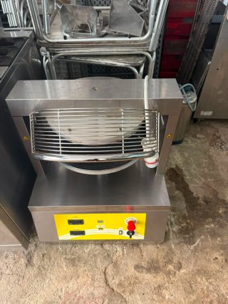 Aplanadora de pizza profesional