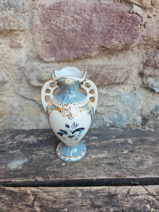 Jarrón porcelana blanco, azul y oro